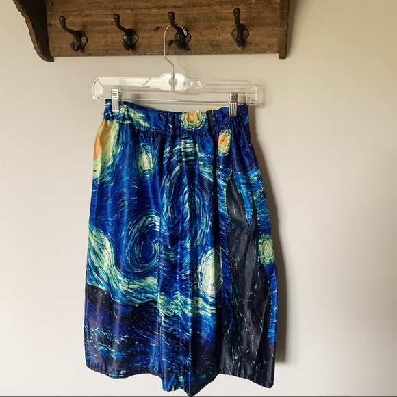 Vincent Van Gogh “Starry Night” Circle Skirt - Picture 3 of 5